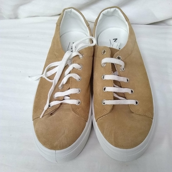 MNG MANGO Fashion Sneakers Gold Suede Leather Lace Up Sz 7/40 - Picture 1 of 7
